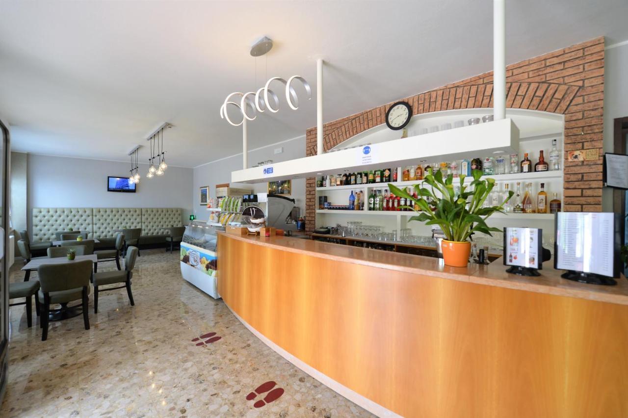 Albergo Panoramica Bardolino Luaran gambar