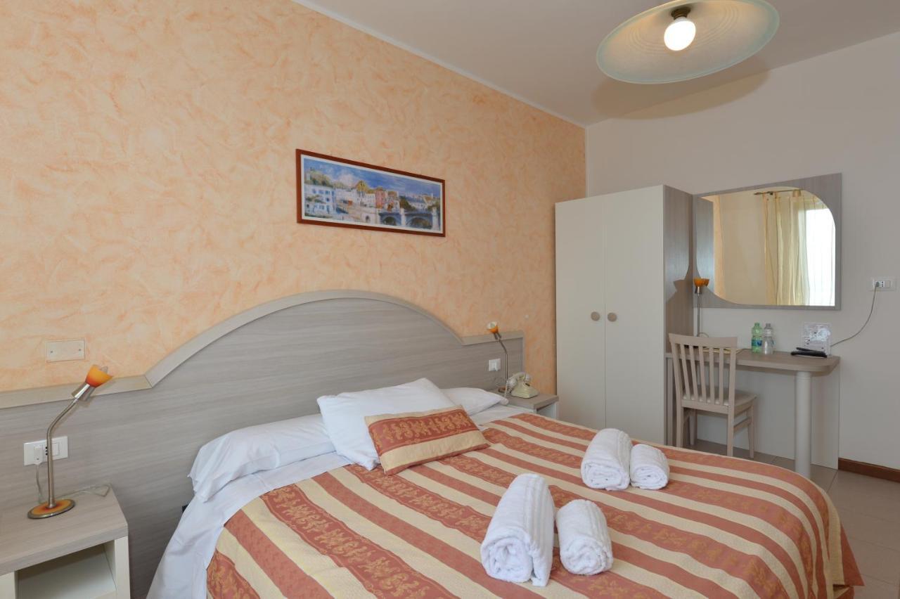 Albergo Panoramica Bardolino Luaran gambar